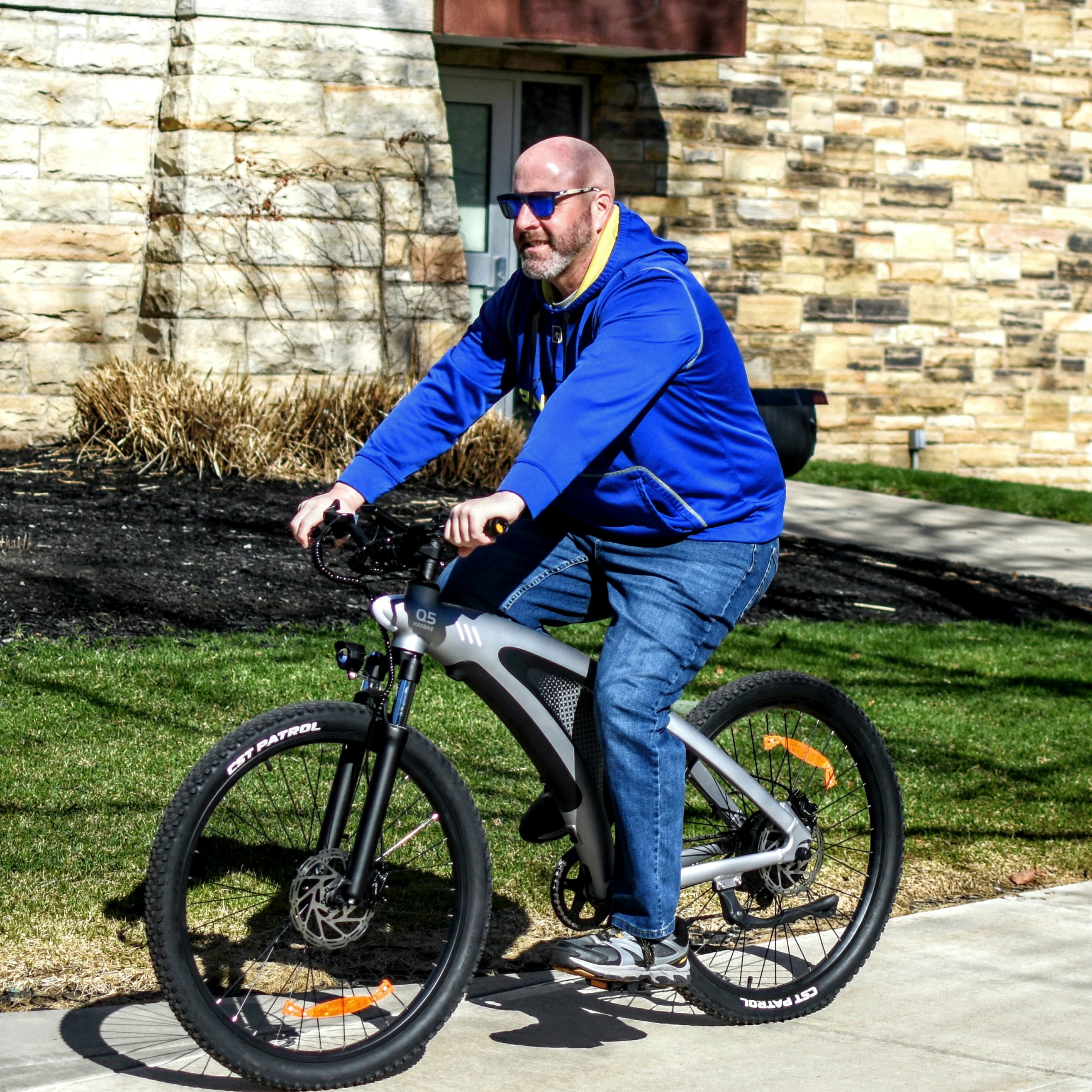 HX Q5 Shark Electric Bike with Built-in Battery