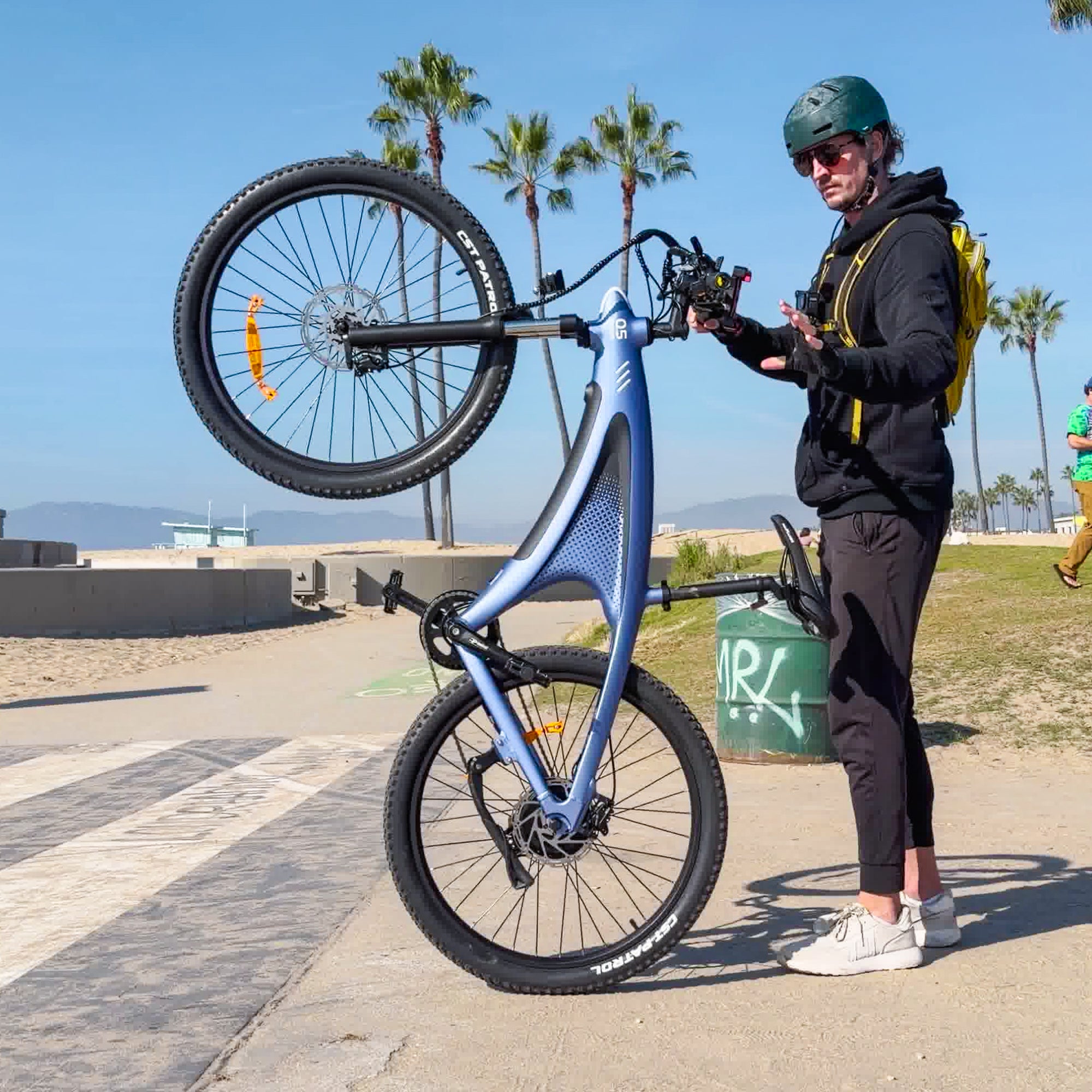 HX Q5 Shark Electric Bike Includes a 48V 20Ah Battery